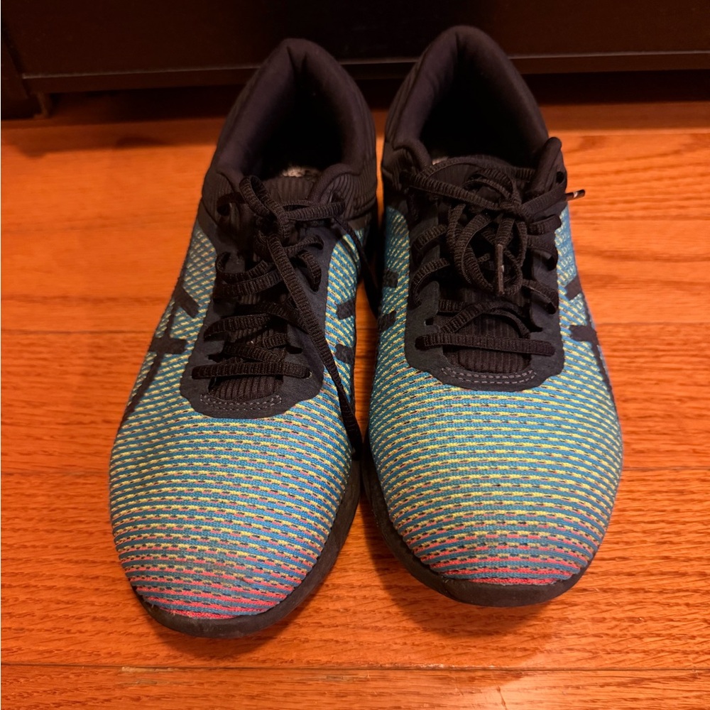 ASICS Color Changing Sneakers - Picture 4 of 6